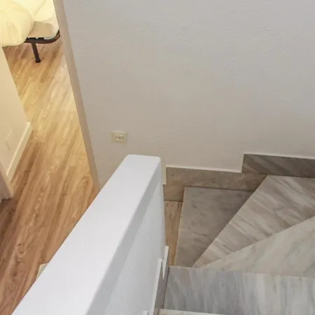 Beautiful In With 3 Bedrooms, Wifi And Outdoor Swimming Pool La Manga del Mar Menor